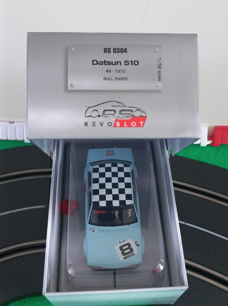 Revoslot slotcar  Datsun 510 #8 – 1972, Ophalen of Verzenden, Elektrisch, Racebaan, Overige merken