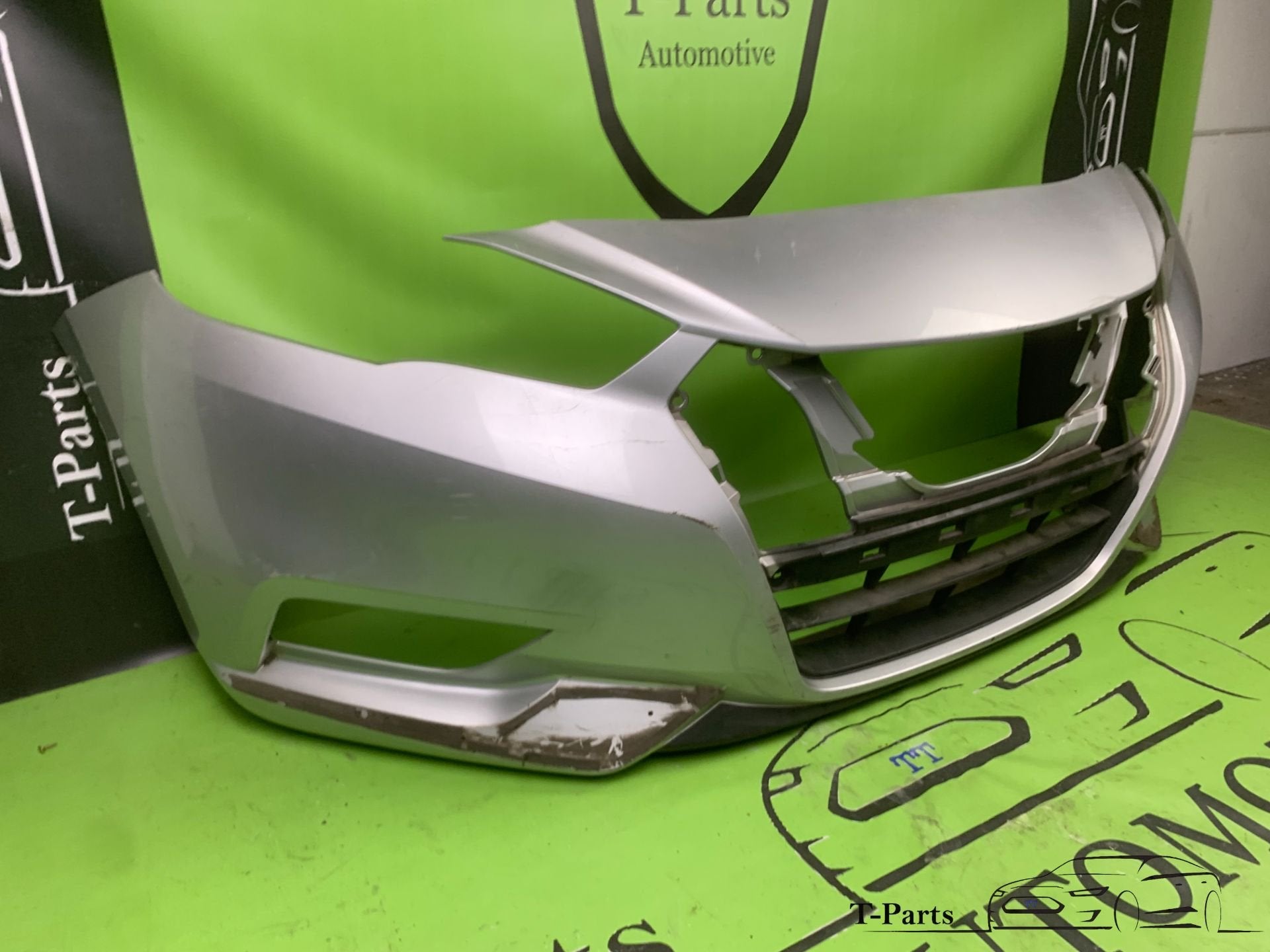 nissan micra k14 voorbumper bumper 16+, Auto-onderdelen, Info@fabrikant.eu, Ophalen of Verzenden, Bumper, Fabrikant BV