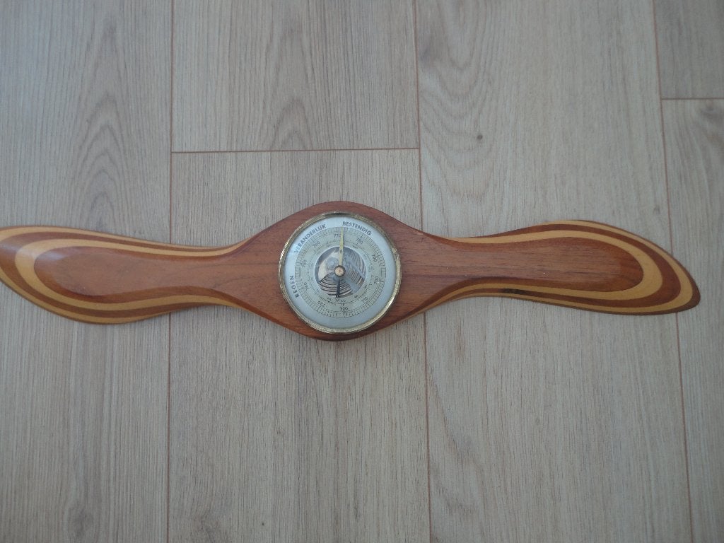 Vintage barometer in houten propeller, Audio, Tv en Foto, Weerstations en Barometers, Ophalen of Verzenden, Gebruikt, Barometer