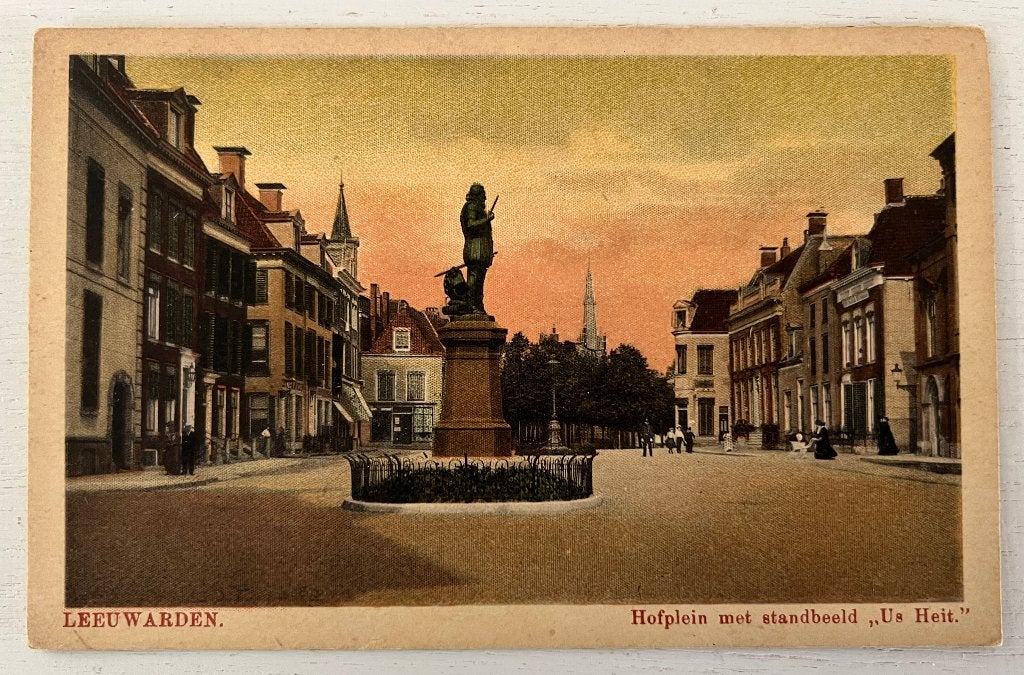 Oude Ansichtkaart  - Leeuwarden - Hofplein met “Us Heit”, Ophalen of Verzenden, Voor 1920, Ongelopen, Friesland