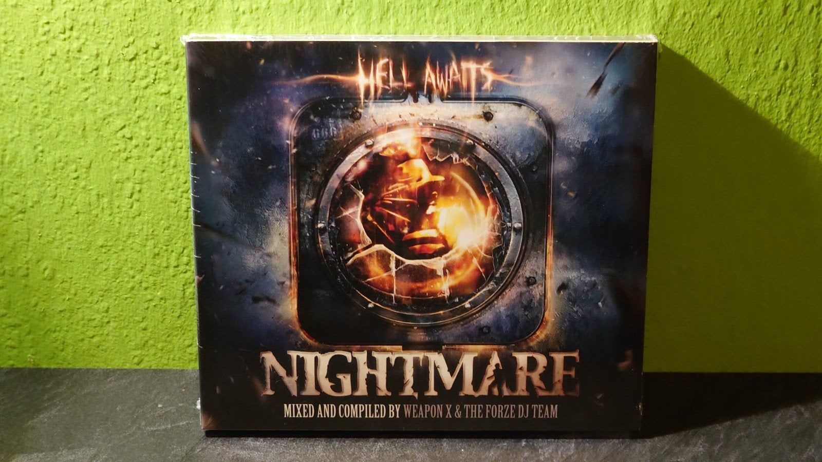 Nightmare - Hell awaits - Weapon X & Forze DJ Team / MINT!, Cd's en Dvd's, Hardcore, Inclusief boekje, Ophalen of Verzenden, Remixalbum
