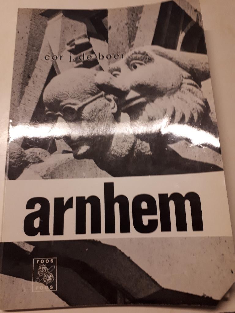 Arnhem - Cor J. de Boer, Ophalen of Verzenden, Gelezen, Architectuur algemeen