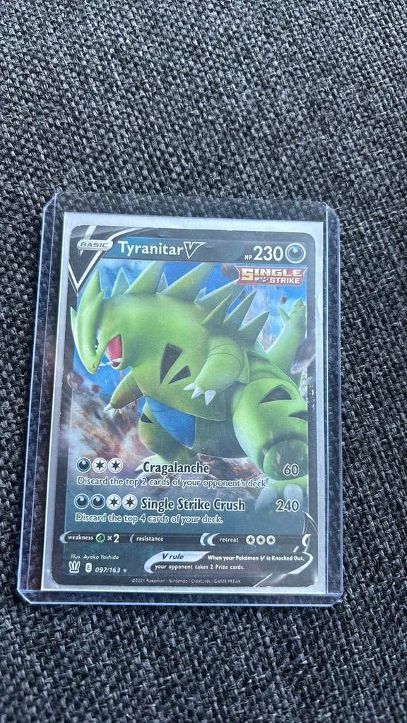 Tyranitar V pokemonkaart, Hobby en Vrije tijd, Verzamelkaartspellen | Pokémon, Ophalen, Zo goed als nieuw, Losse kaart