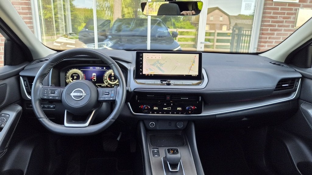 Nissan QASHQAI 1.3 MHEV X Tekna, Stoelverw, Pano, Headup, Auto's, 4 cilinders, Leder en Stof, 1365 kg, Bedrijf