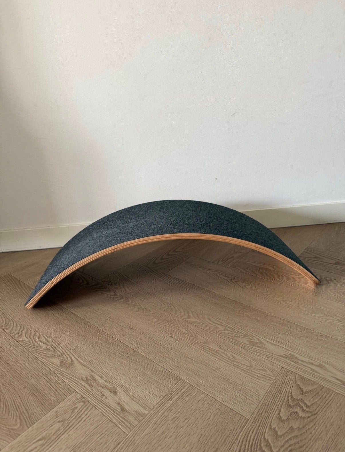 Foto 2 van Wobbel Board Original met Vilt - Zo goed als nieuw