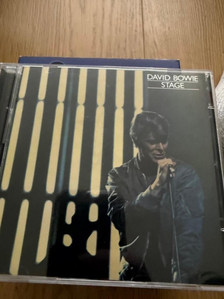 2 cd david bowie live on stage, Ophalen of Verzenden, Zo goed als nieuw, Poprock