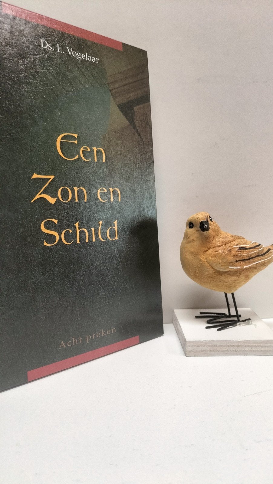 Vogelaar, Ds. L. Een Zon en Schild, Ophalen of Verzenden, Gelezen, Christendom | Protestants