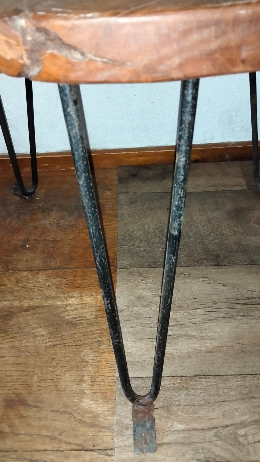 Zware brocante bijzettafel a salontafel tafel, Ophalen