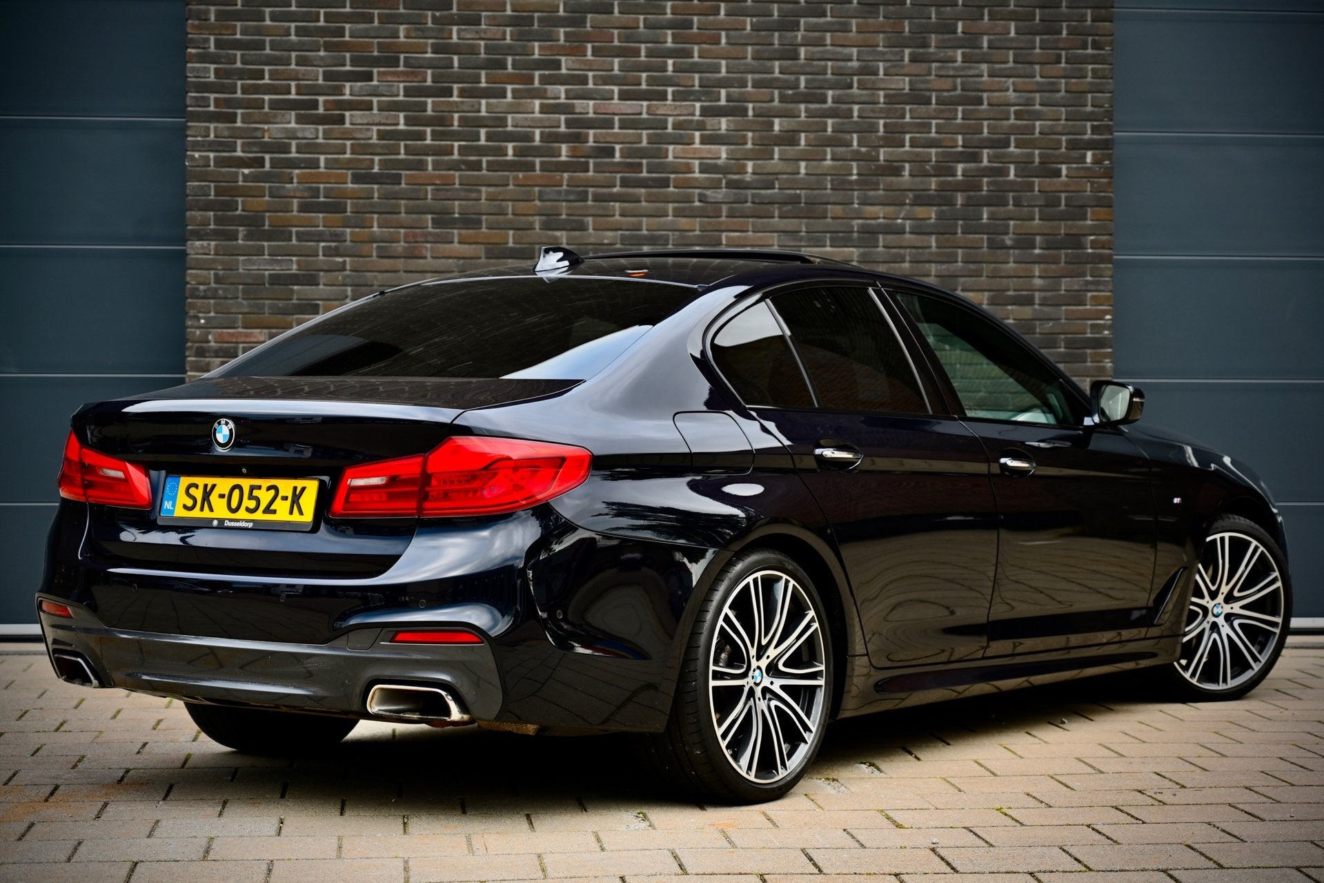 BMW 5-serie 540i, High Executive, M-Sport | RWD | Nappa | So, Auto's, Dealer onderhouden, 2000 kg, Bedrijf, 1570 kg