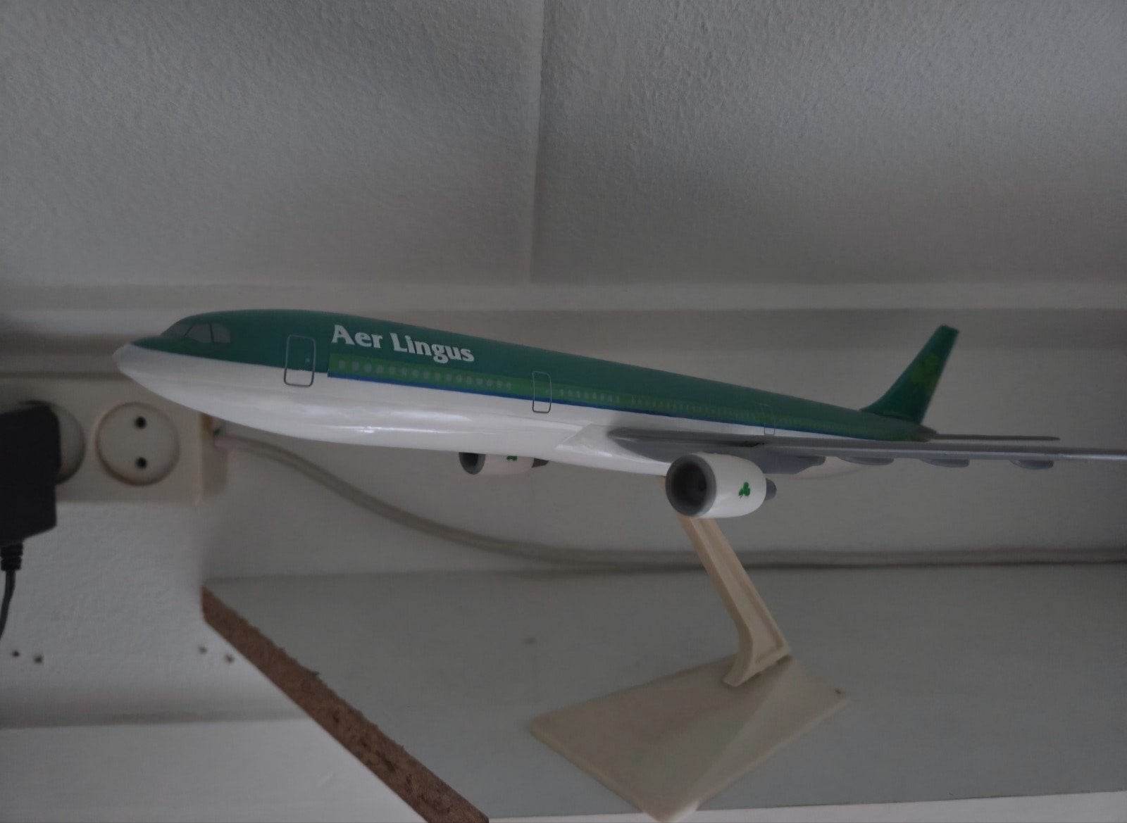 Schaalmodel Aer Lingus, Overige merken, 1:200 of kleiner, Ophalen of Verzenden, Zo goed als nieuw