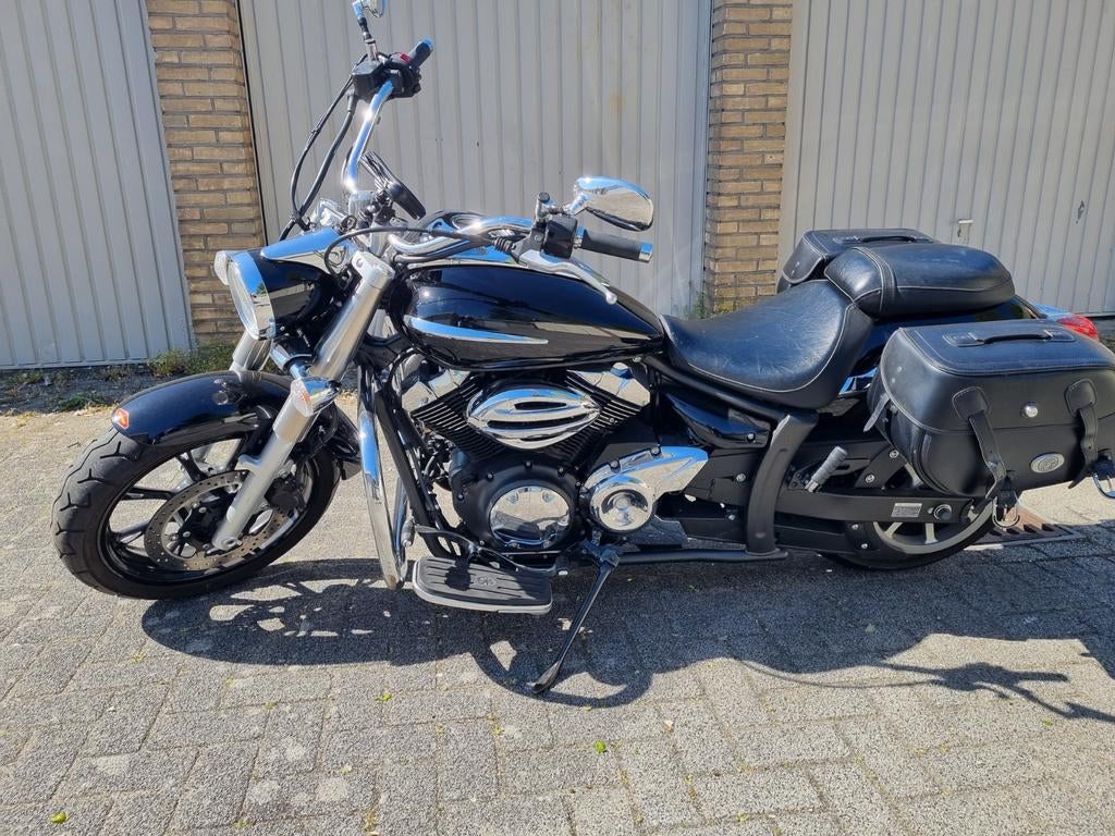 Yamaha vn 02    uit 2011, 2 cilinders, Gebruikt, Particulier, Meer dan 35 kW