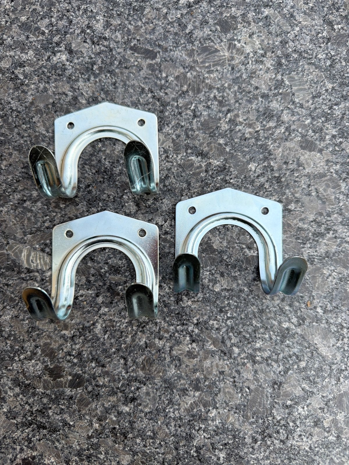 Gereedschapshaken 7cm voor ophangen, Ophalen of Verzenden, Gebruikt, Gereedschapsopslag
