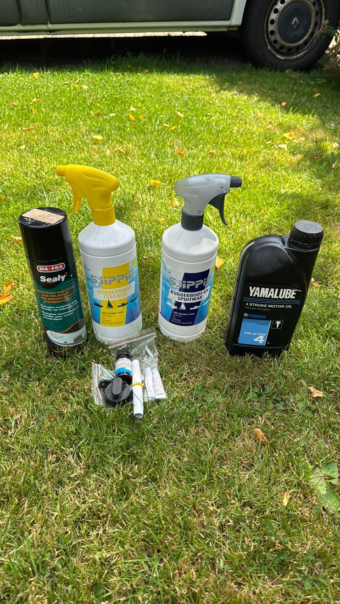 Rubberboot accessoires schoonmaakmiddelen e.d., Ophalen of Verzenden