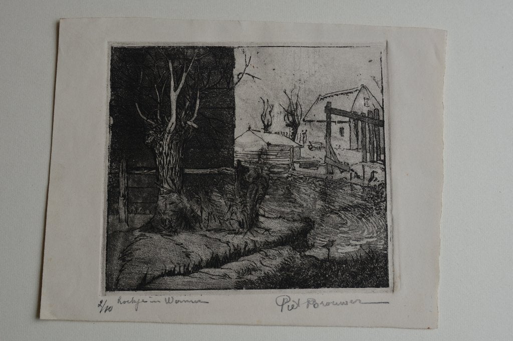 WORMER ETS Nr. 2/10 PIET BROUWER "HOEKJE IN WORMER" K33, Antiek en Kunst, Kunst | Etsen en Gravures, Origineel, Stadsgezicht, 15 cm