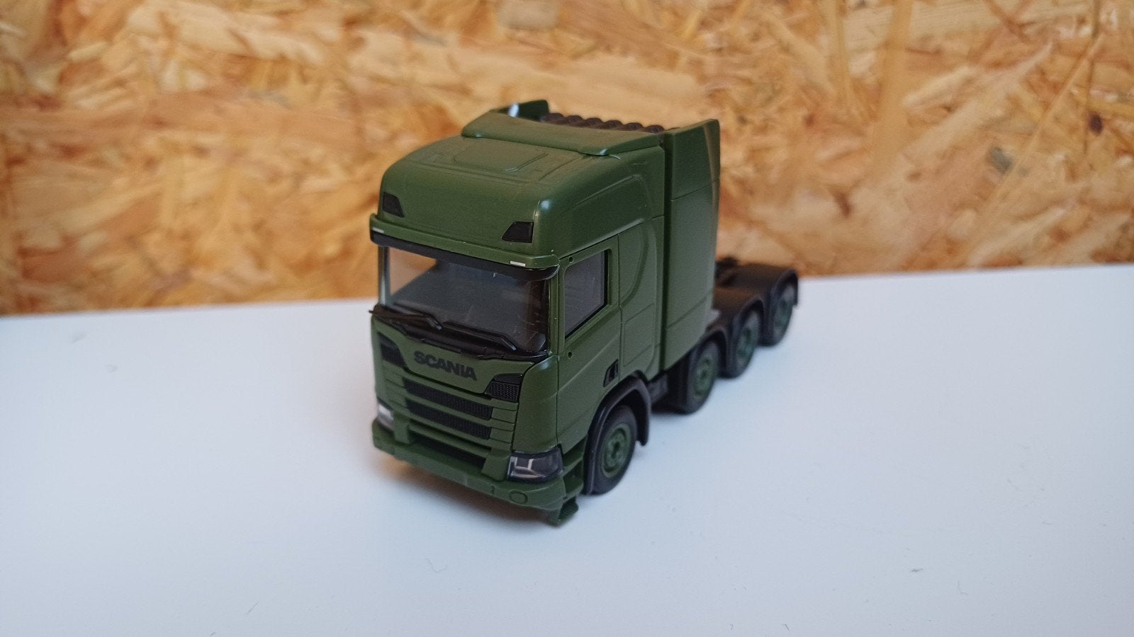 Herpa Scania CR leger defensie zwaartransport groen mat, Ophalen of Verzenden, Nieuw, Bus of Vrachtwagen, Herpa