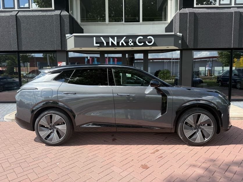 Lynk & Co 08 AKTIE! | MORE FOR CORE! | Stoel massage | 200Km, Auto's, Lynk & Co, Automaat, 12 maanden, 0 cilinders, Gebruikt