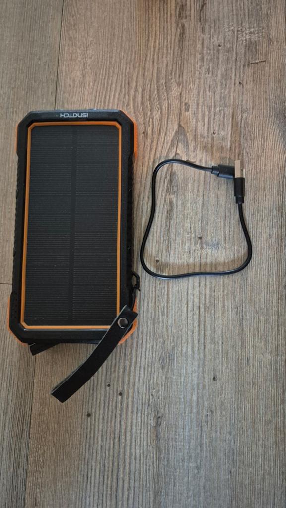 HDTDUS Solar Powerbank – Outdoor & Waterbestendig ️, Telecommunicatie, Powerbanks, Ophalen of Verzenden