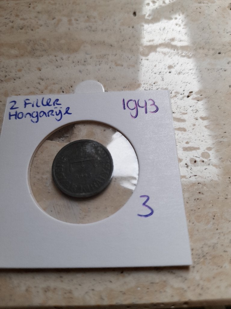 2 Filler 1943 Hongarije, Ophalen of Verzenden, Hongarije, Losse munt