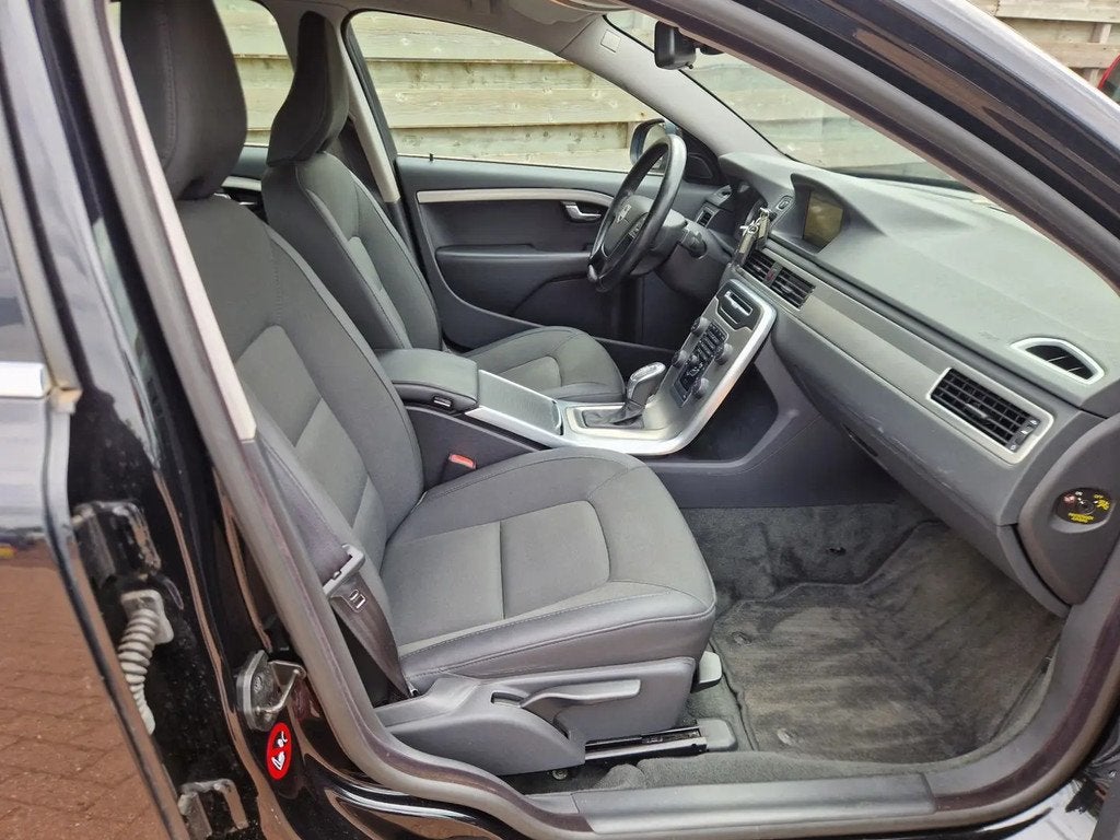 Volvo S80 1.6 T4 Automaat Kinetic Dealer onderh € 9.950,00, Automaat, 1596 cc, Stof, Gebruikt