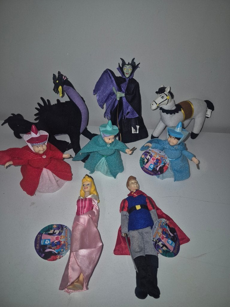 Disney doornroosje figiren set, Verzamelen, Ophalen of Verzenden, Overige figuren, Gebruikt, Beeldje of Figuurtje