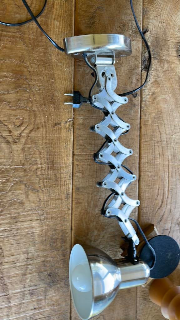 Wand — schaarlamp, Ophalen, Zo goed als nieuw