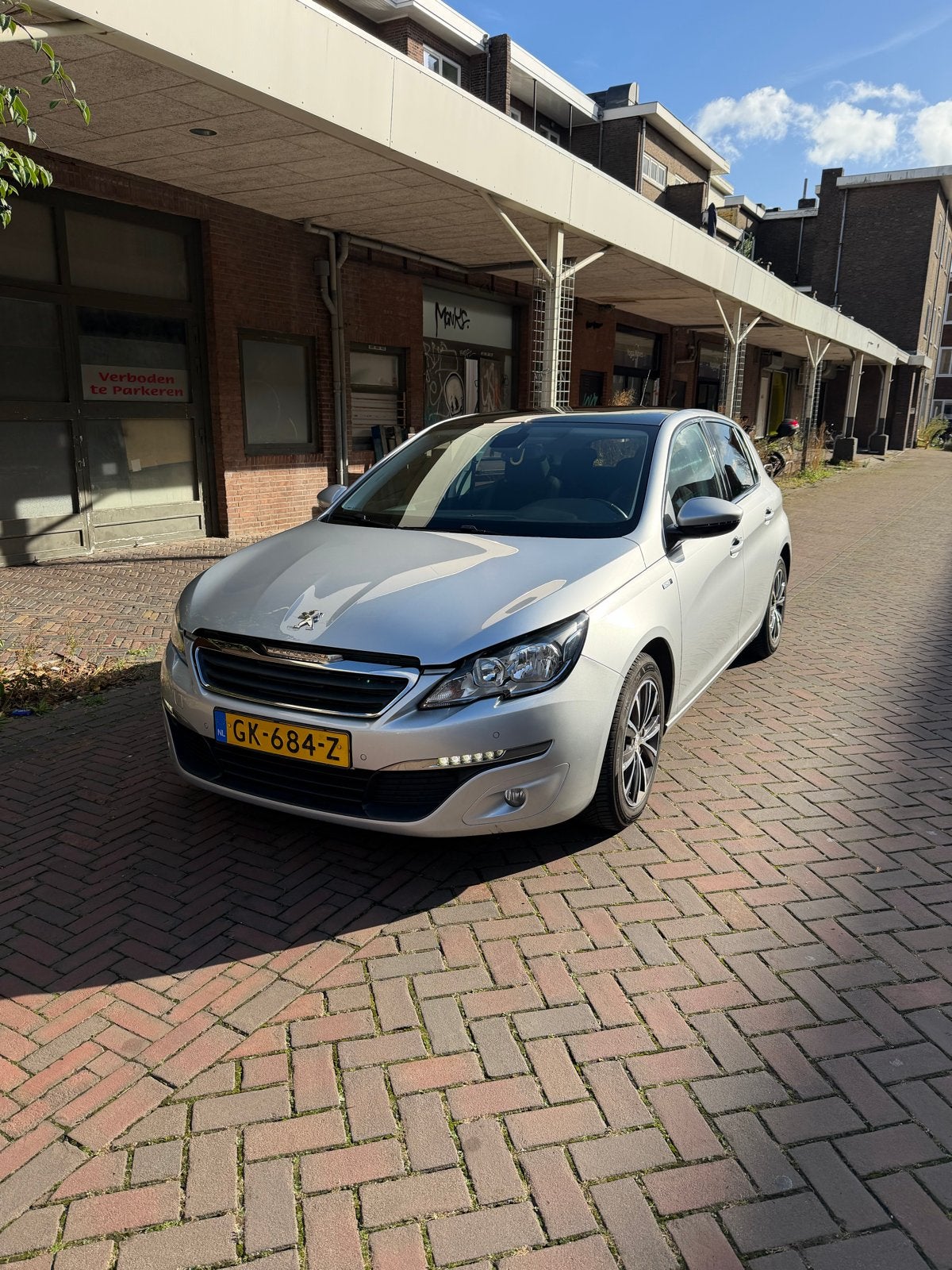 Peugeot 308 1.2E-THP 81/110 5-D 2015 Grijs, Voorwielaandrijving, Euro 5, Stof, Zwart