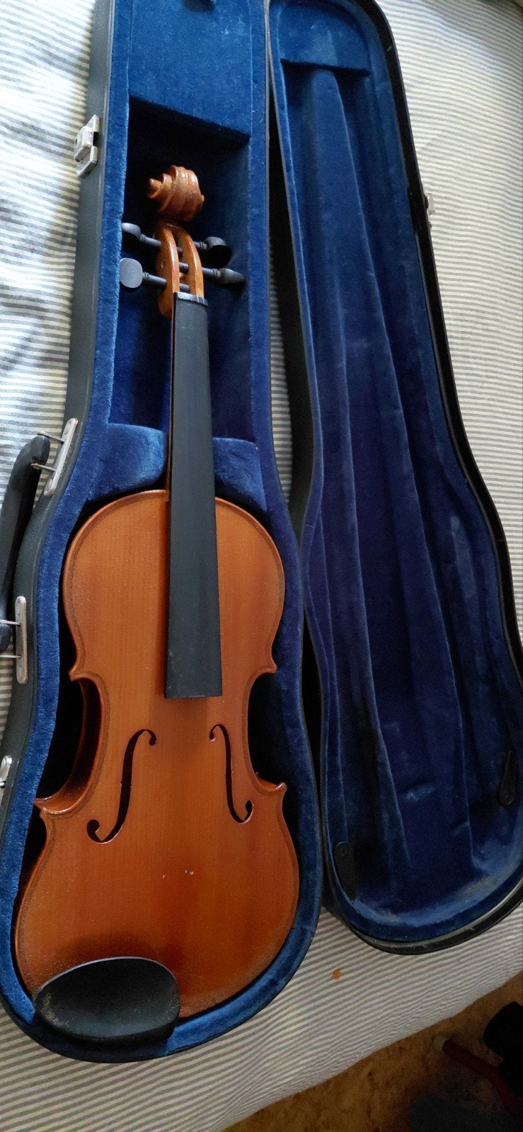 Goedkope viool met koffer, Muziek en Instrumenten, Gebruikt, Viool, Ophalen of Verzenden, 4/4-viool