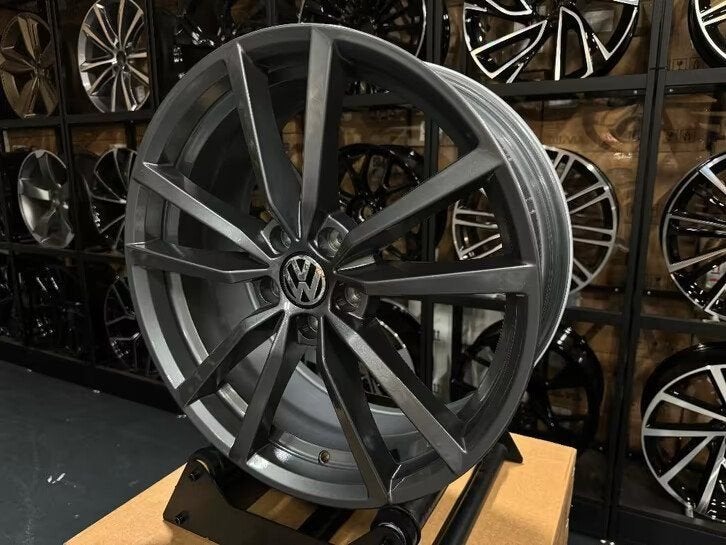 19'' PRETORIA look velgen 5X112 Golf 6 7 R GTI 8 8.5 T-ROC, Auto-onderdelen, Banden en Velgen, Ophalen of Verzenden, Nieuw, 19 inch
