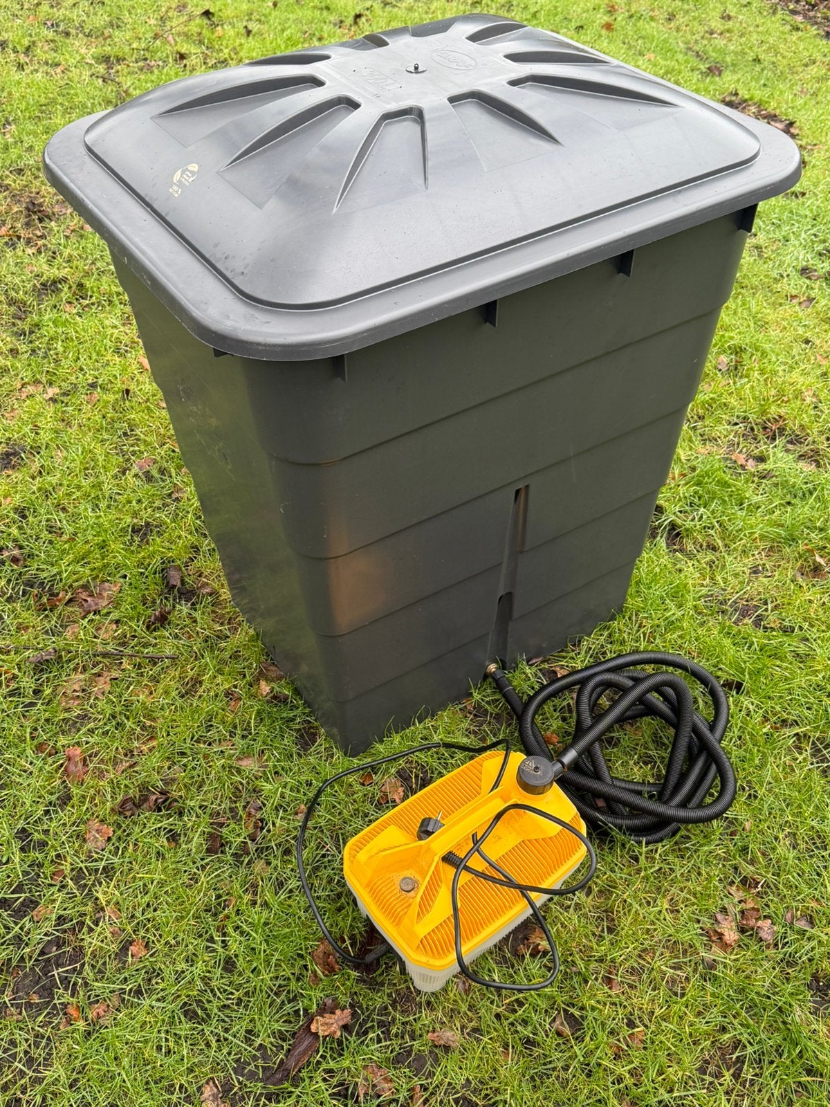 Hooistomer 300 liter Volledig nieuwe set, Ophalen, Nieuw