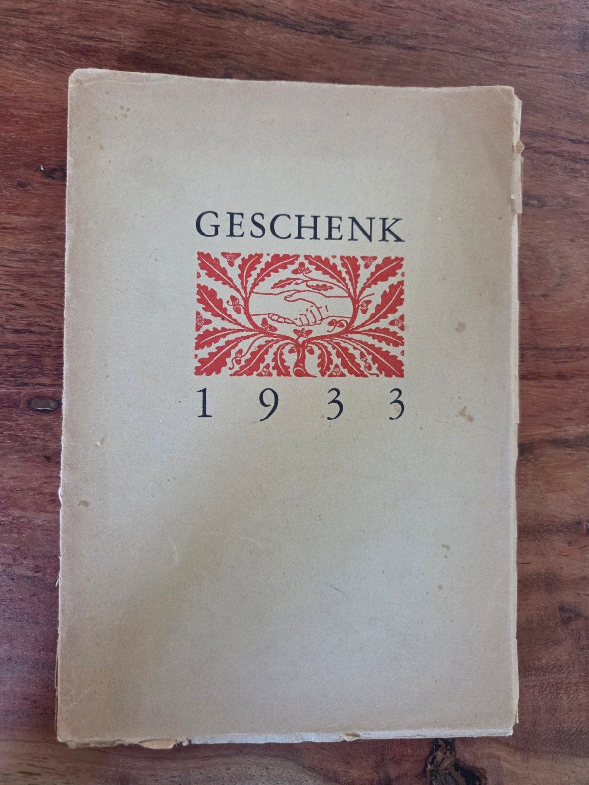 GESCHENK 1933 - Herinneringen Nederlandse Schrijvers, Boeken, Ophalen of Verzenden, Gelezen