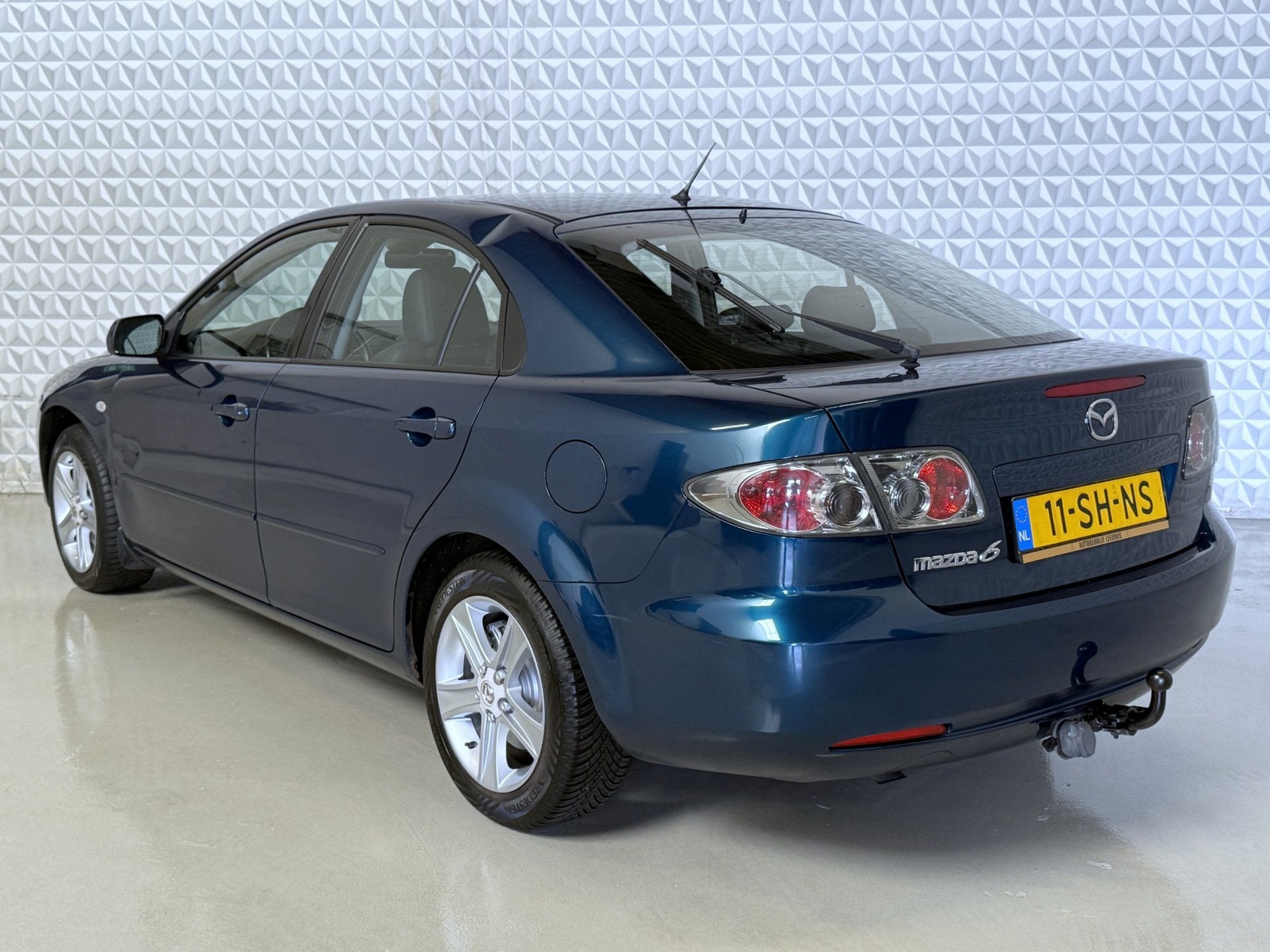 Mazda 6 Sport 2.0i Executive CLIMA-CRUISE-LEDER-XENON (2006), Auto's, Gebruikt, Zwart, 4 cilinders, Blauw
