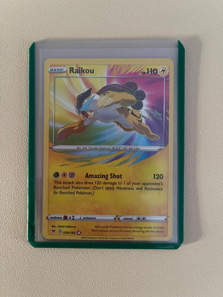 Raikou Amazing Rare 050/185 Vivid Voltage Pokémon Kaart, Ophalen of Verzenden, Nieuw, Losse kaart, Foil