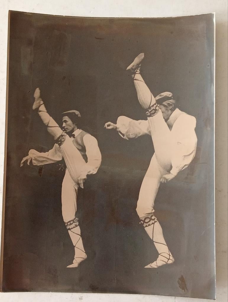 Originele foto Etorki dansers Baskenland jaren 60/70, Ophalen of Verzenden