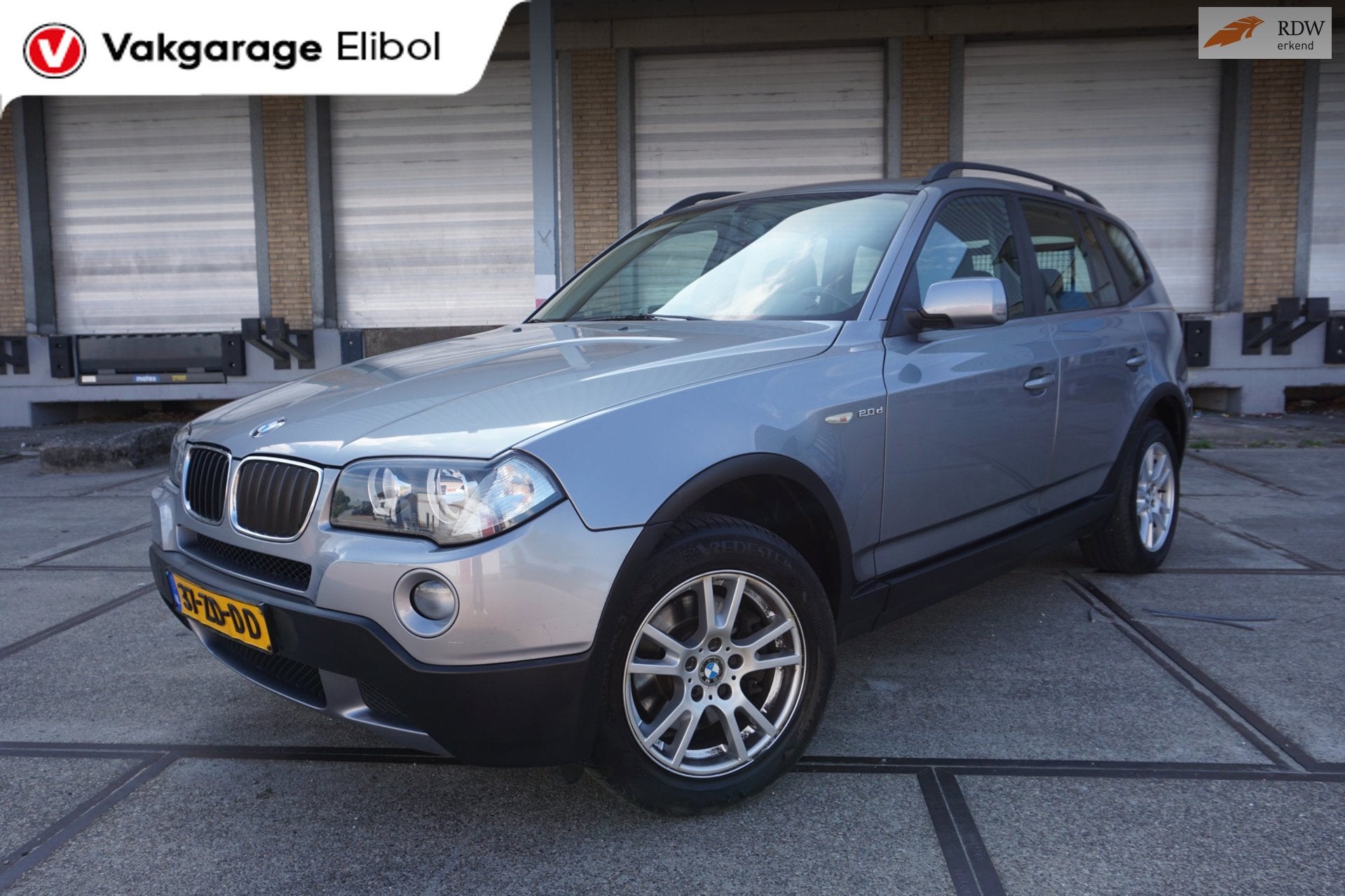 BMW X3 2.0d Business Line, Auto's, Dealer onderhouden, Stof, Zwart, 150 pk