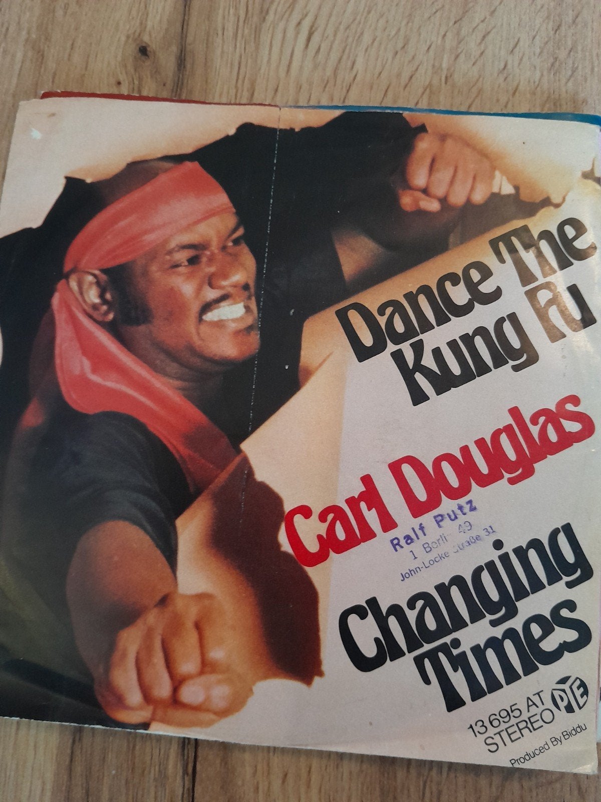 Carl douglas 7inch dance the kung fu, Ophalen of Verzenden, Zo goed als nieuw, Pop