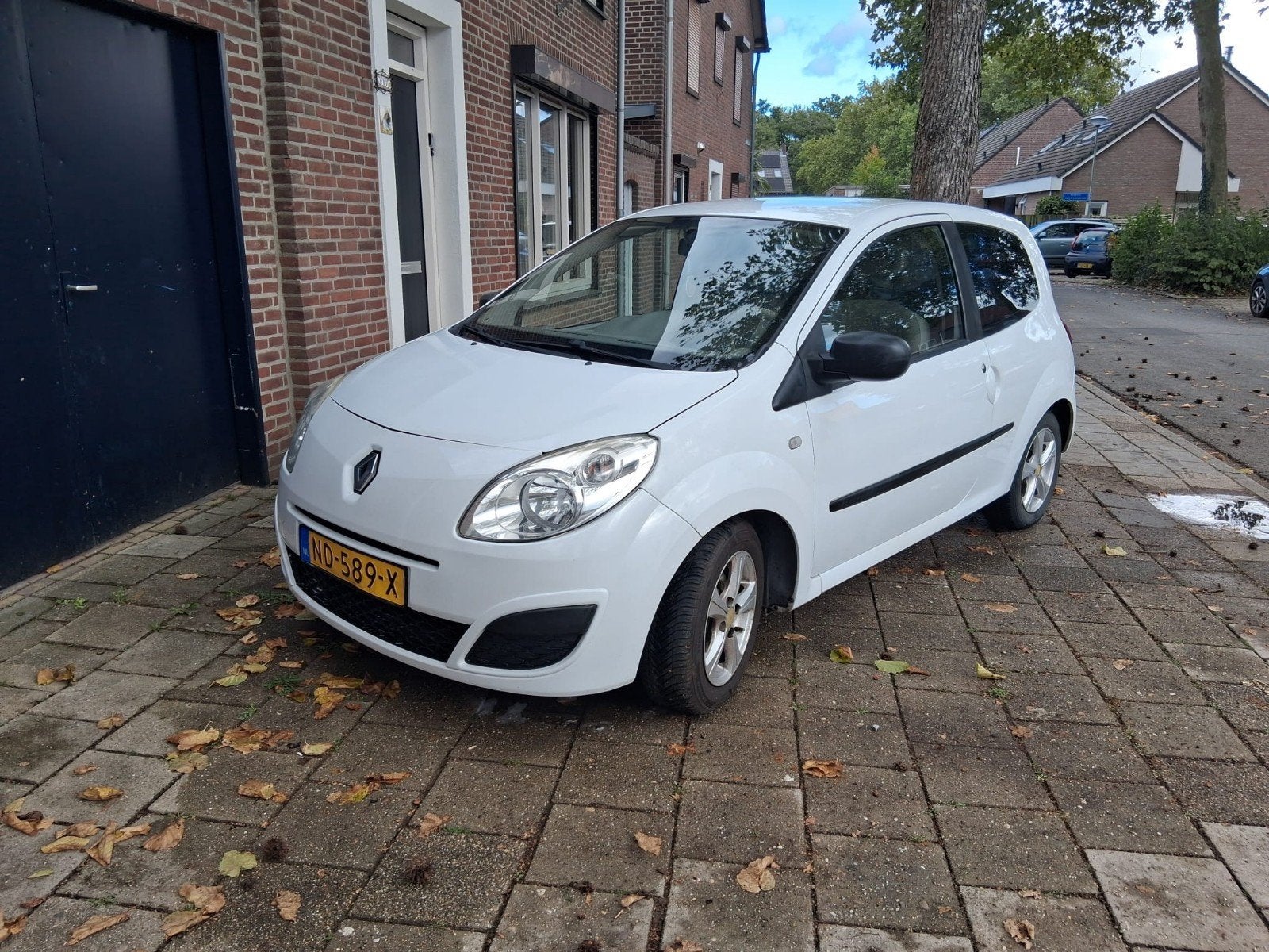Renault Twingo 1.2 16V 2010 Wit, Auto's, 839 kg, Twingo, 4 cilinders, 4 stoelen