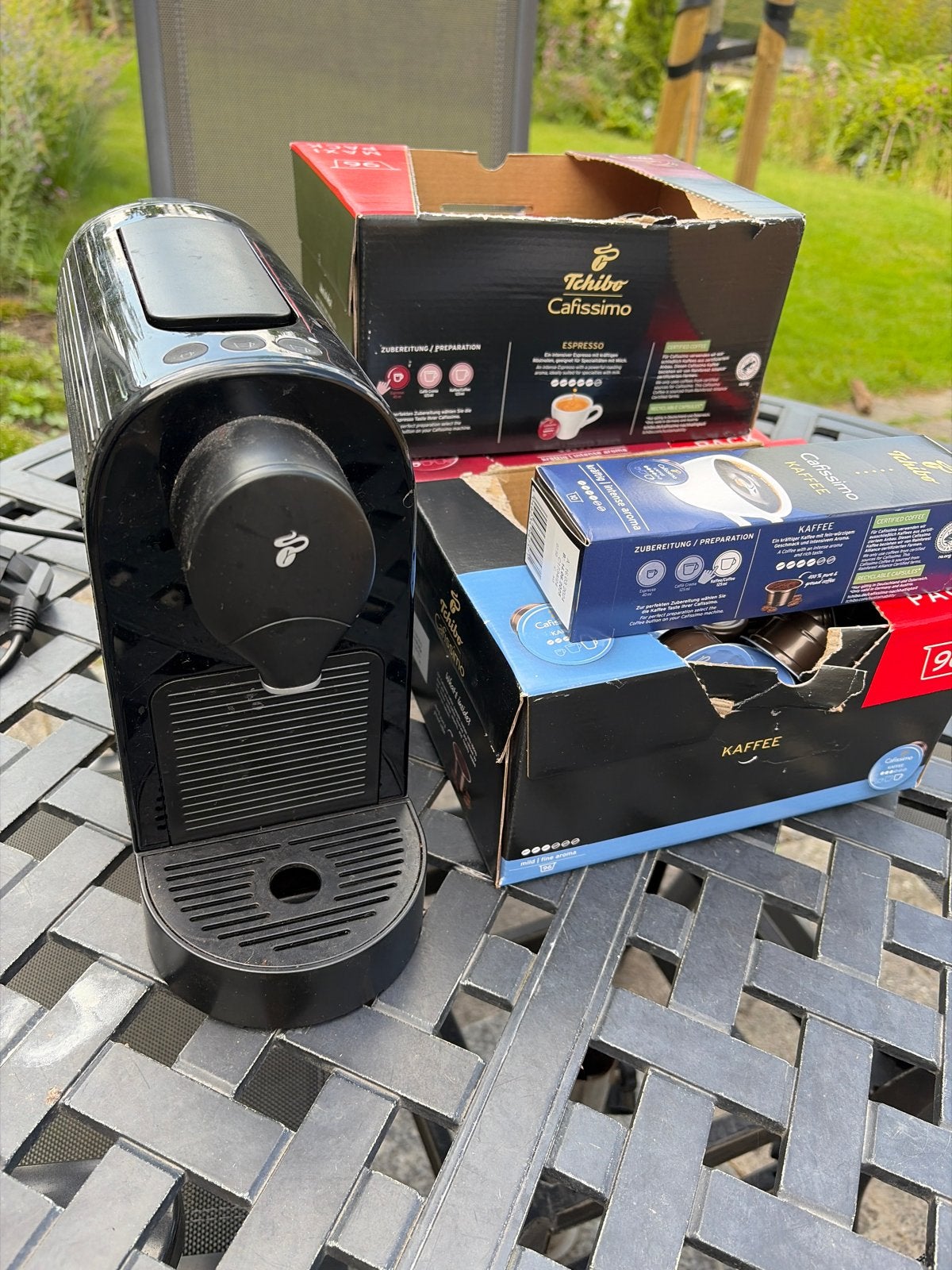 Tchibo Cafissimo koffiemachine met ca 250 koffie capsules, Witgoed en Apparatuur, Ophalen, Koffiemachine, Zo goed als nieuw, 1 kopje