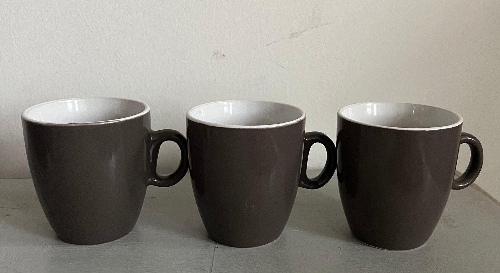 3 mokjes bruin, Ophalen, Zo goed als nieuw, Overige stijlen, Kop(pen) en/of Schotel(s)