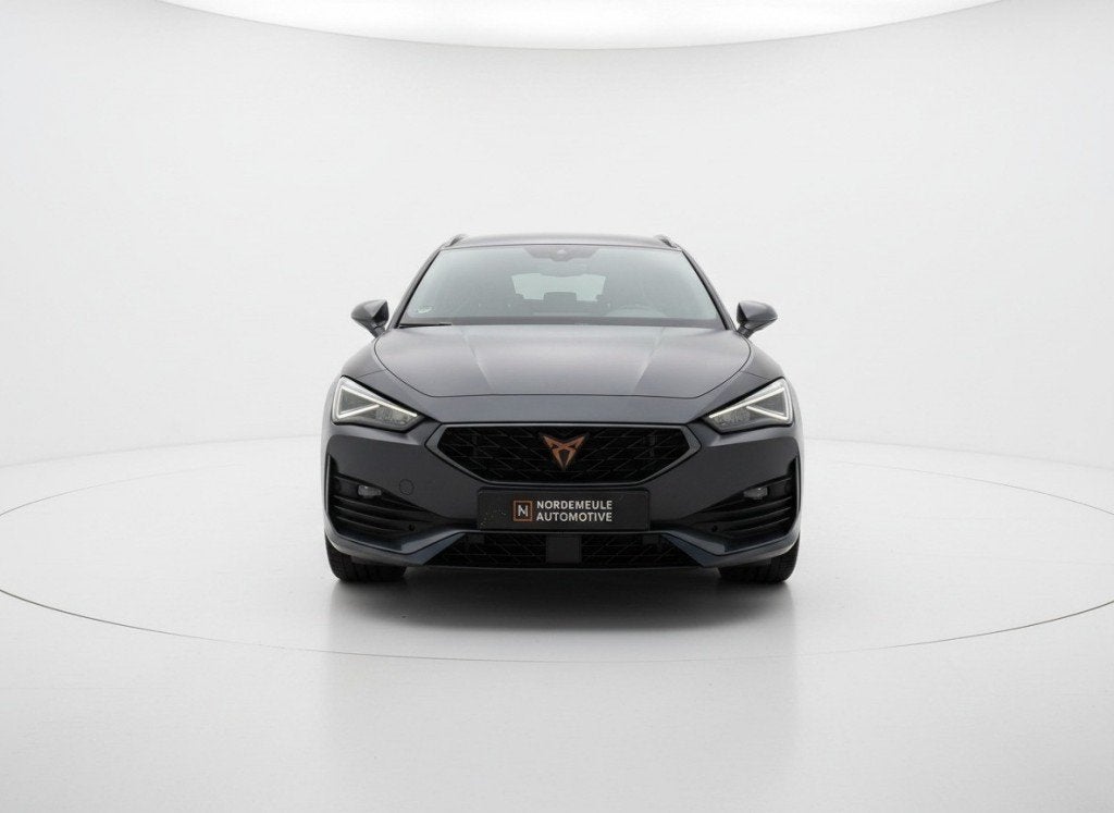 Cupra LEON SPORTSTOURER 1.4 E-HYB  VZ COPPER EDITION. ACC, M, Auto's, Cupra, Gebruikt, 4 cilinders, Leon, Hybride Elektrisch/Benzine