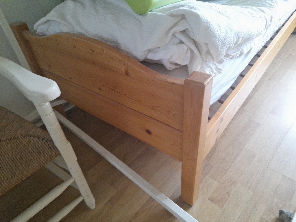 massief blank houten 1 persoons bed!, Ophalen, Gebruikt, 90 cm, Eenpersoons