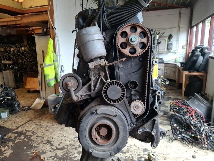 Motor van een Volkswagen Transporter, Gebruikt, -, -, -