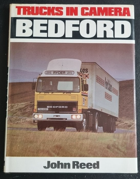 Trucks in camera, Bedford, Ophalen of Verzenden, Zo goed als nieuw, John Reed, Vrachtwagen