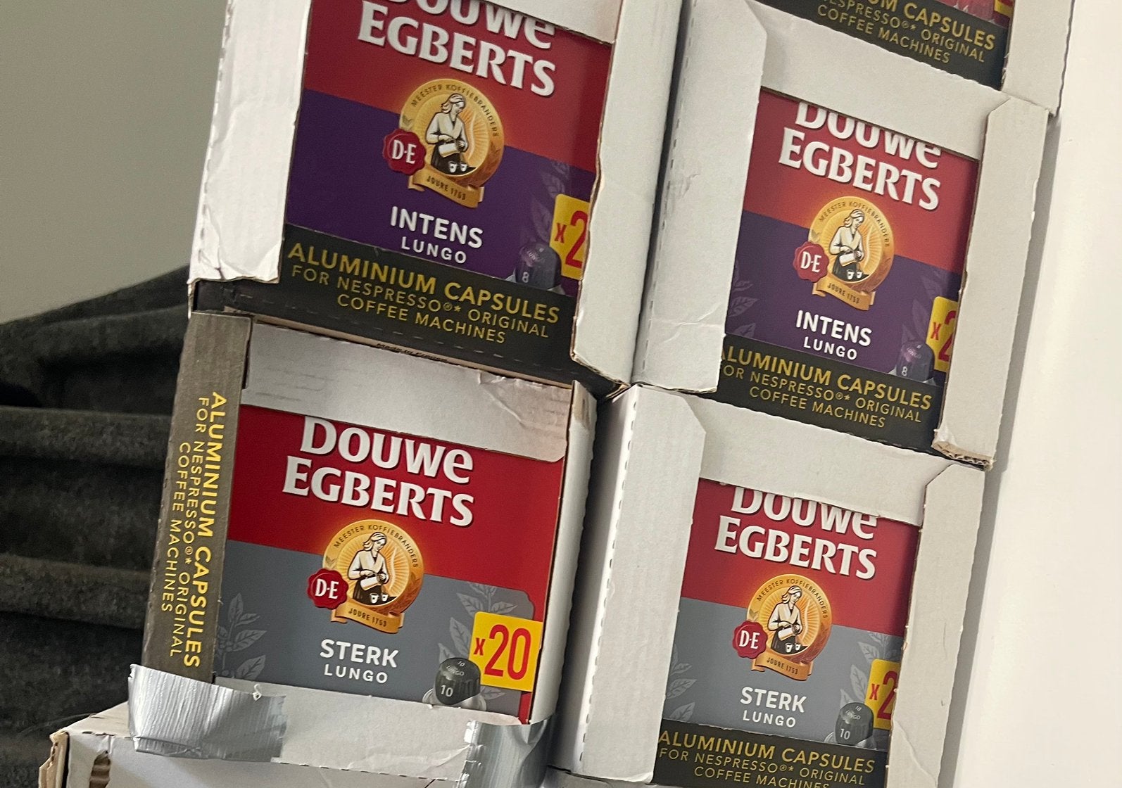100 l Douwe Egberts Nespresso compatibele capsules, Koffiepads en cups, Overige modellen, 10 kopjes of meer, Nieuw