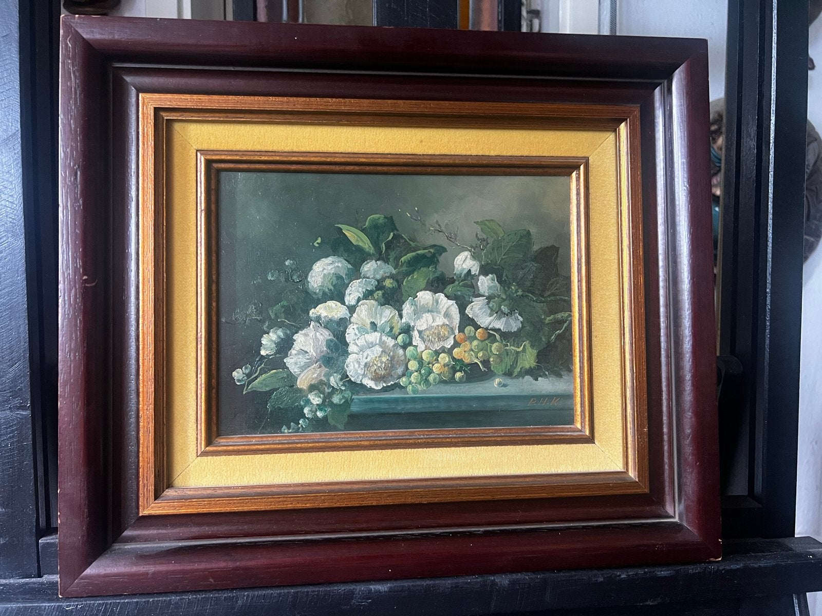 Stilleven met bloemen en druiven, gesigneerd, Antiek en Kunst, Doek, Stilleven, Ophalen of Verzenden, Gesigneerd