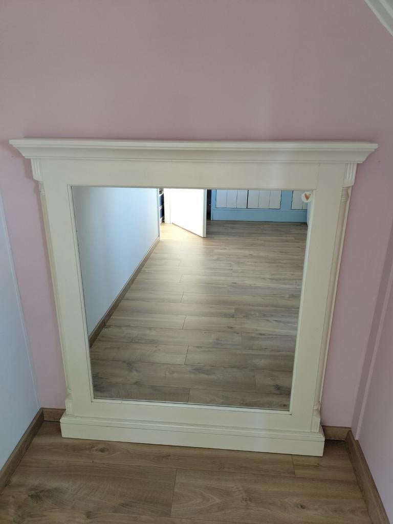 SNEL OPHALEN Crème spiegel houten lijst 1.20 x 1.10, Huis en Inrichting, Woonaccessoires | Spiegels, Gebruikt, 100 tot 125 cm