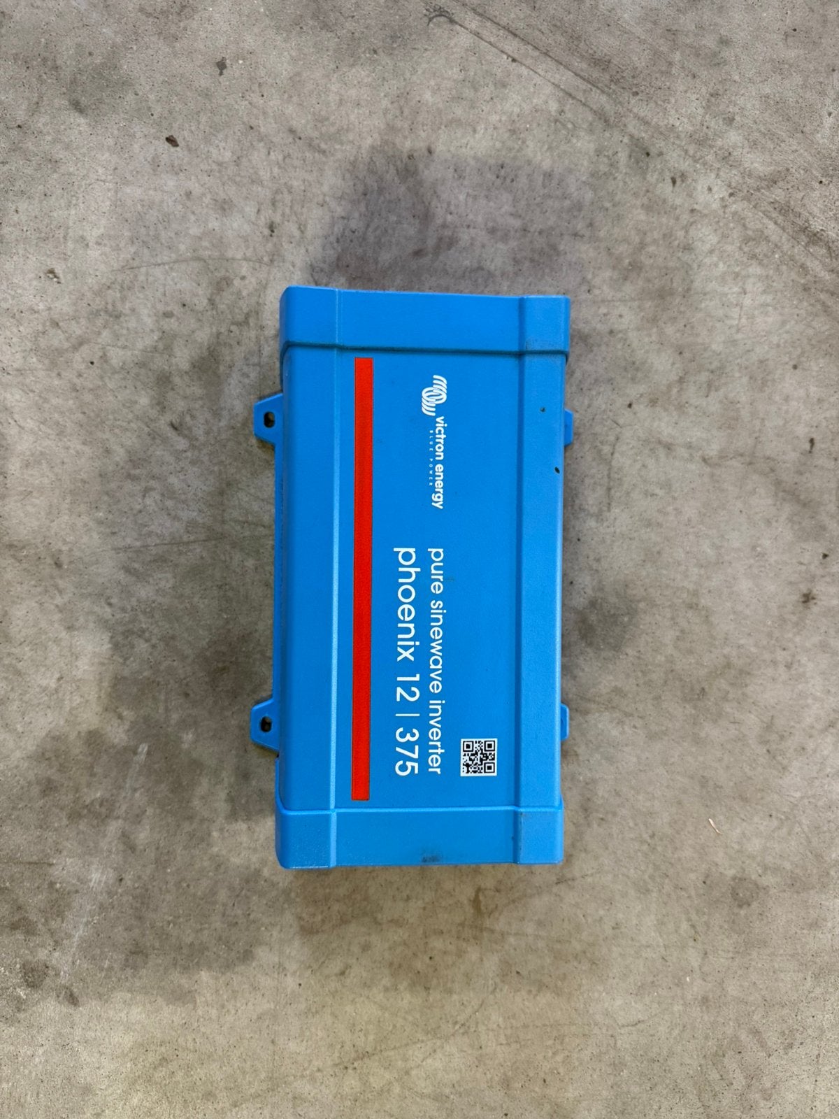 Victrom 375 pure sinewave inverter, Ophalen, Zo goed als nieuw