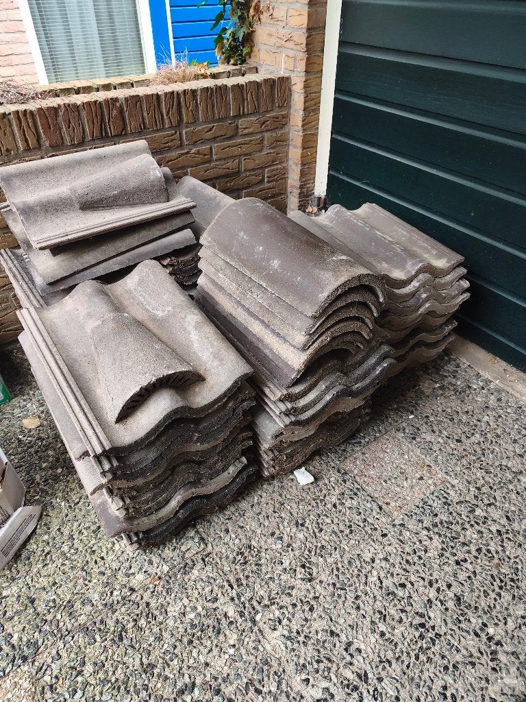Partij Teeuwen dakpannen sneldek incl hulpstukken, Doe-het-zelf en Verbouw, Dakpannen en Dakbedekking, Ophalen, Steen of Klei