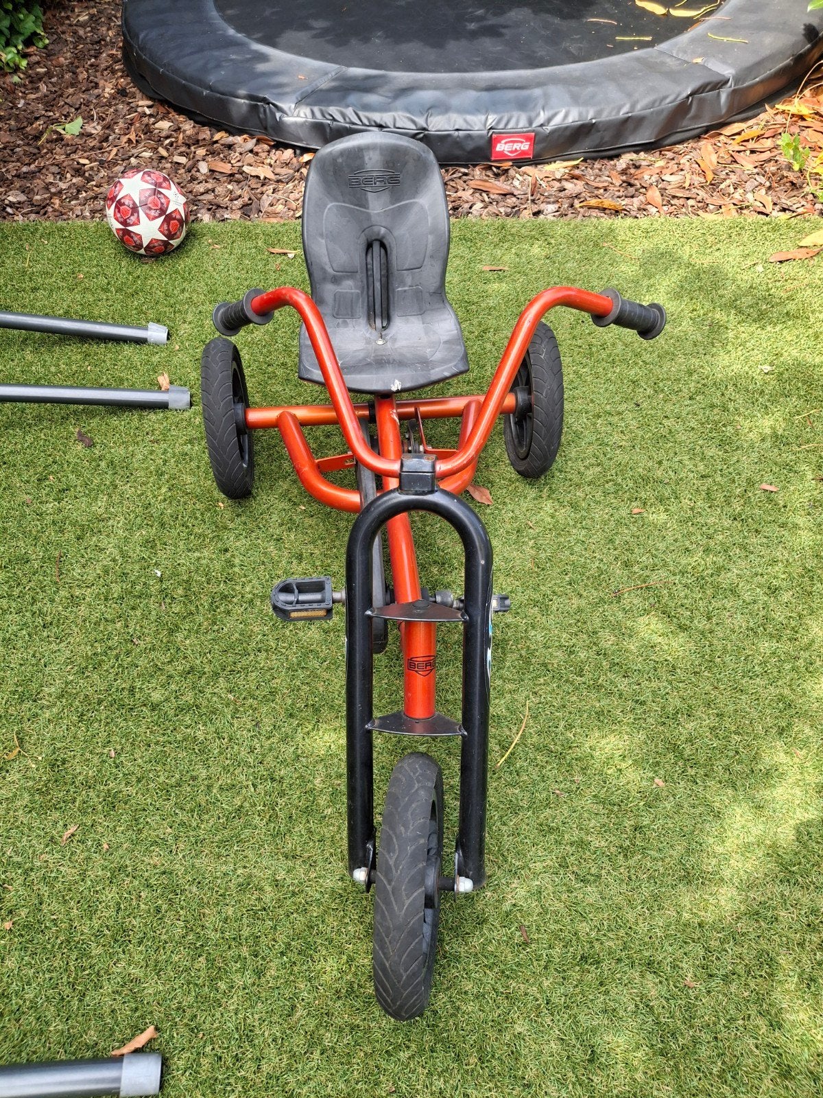 BERG Skelter, Ophalen, Zo goed als nieuw, Loopfiets