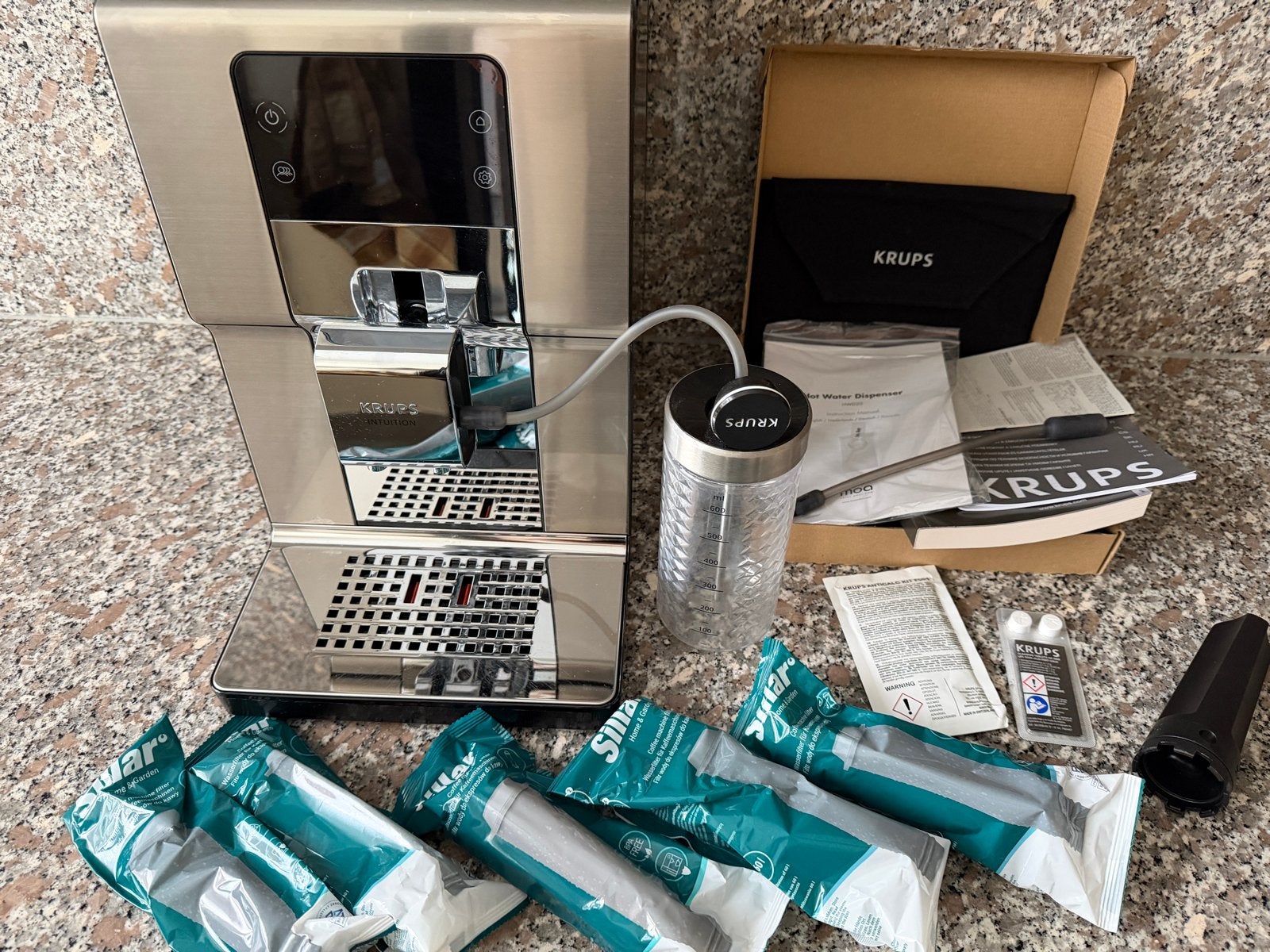 Krups Intuition Experience+ volautomatische espressomachine, Witgoed en Apparatuur, Koffiezetapparaten, Ophalen, Afneembaar waterreservoir