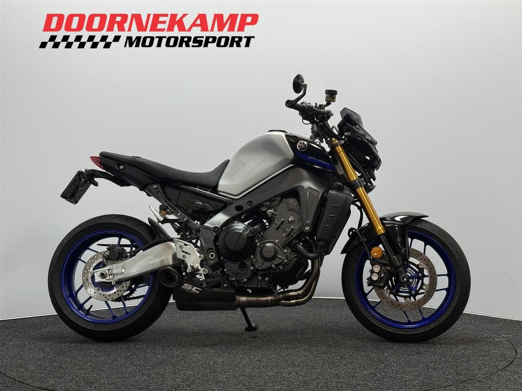 Yamaha MT-09 SP ABS (bj 2023), Verkoop@doornekampmotorsport.nl, Meer dan 35 kW, Doornekamp Motorsport, Handvatverwarming